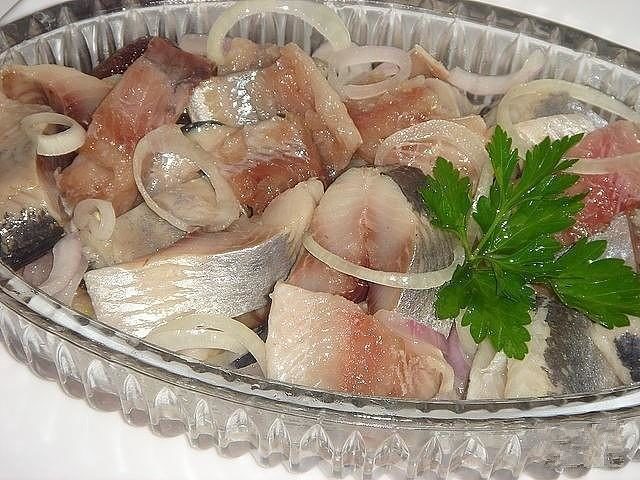 Обалденная сельдь в горчично-уксусной заливке - вкуснее не бывает! obaldennaya-seld-v-gorchichno-uksusnoj-zalivke-vkusnee-ne-byvaet-1
