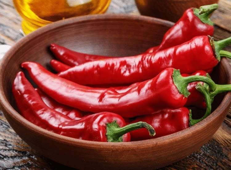 При каких заболеваниях полезен красный перец