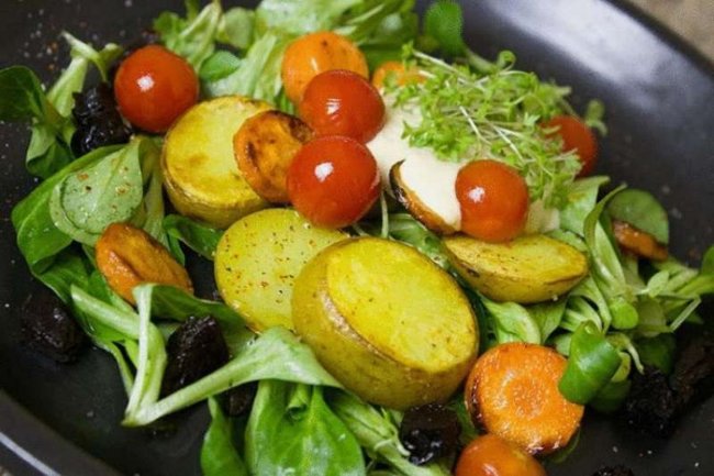 Семь вкуснейших способов приготовить молодой картофель