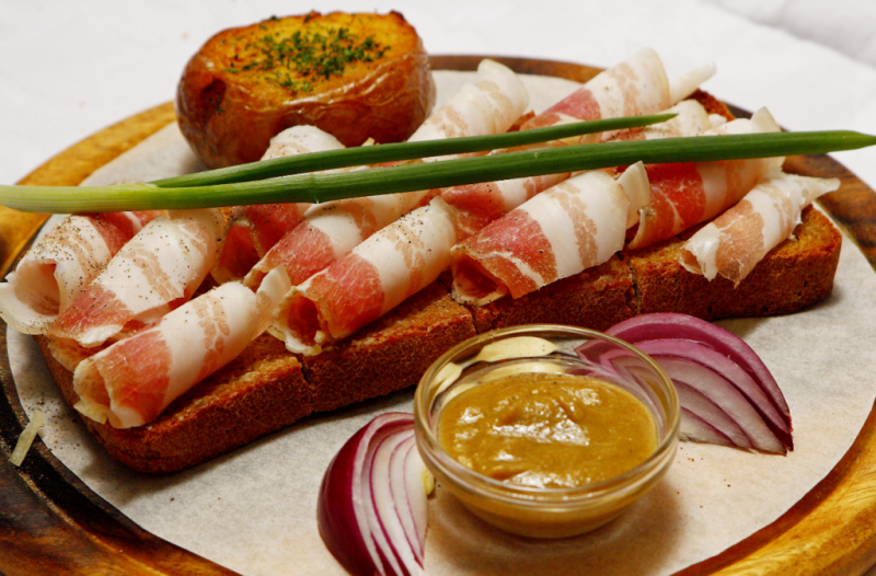 Сало в тузлуке – 5 самых вкусных рецептов