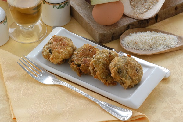 Котлеты из баклажанов вкуснее мясных! Рецепт котлет