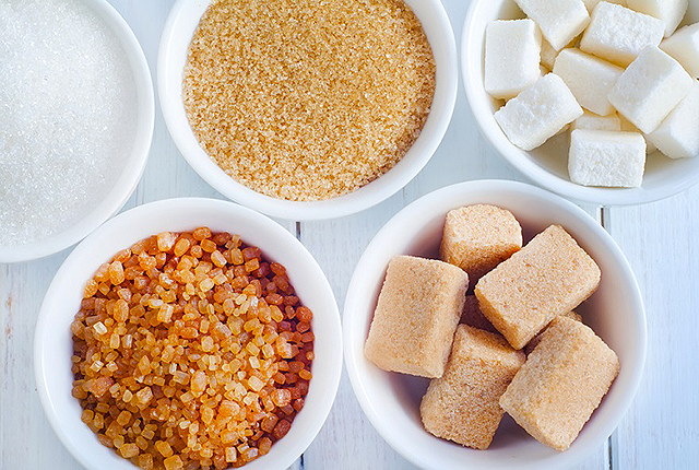 Особо опасны: 5 продуктов, которые вредят нашей коже