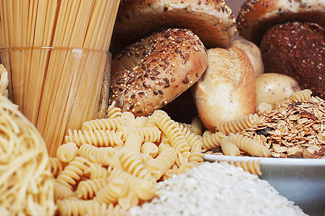 Особо опасны: 5 продуктов, которые вредят нашей коже